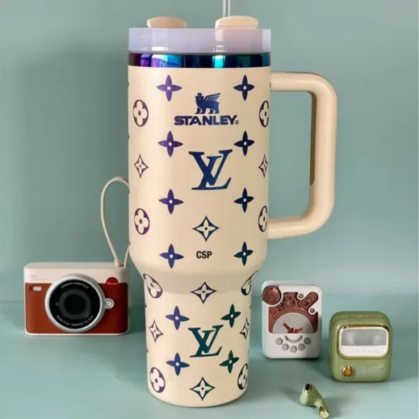 Sip in Style with Stanley’s Classic Cup - Image 2