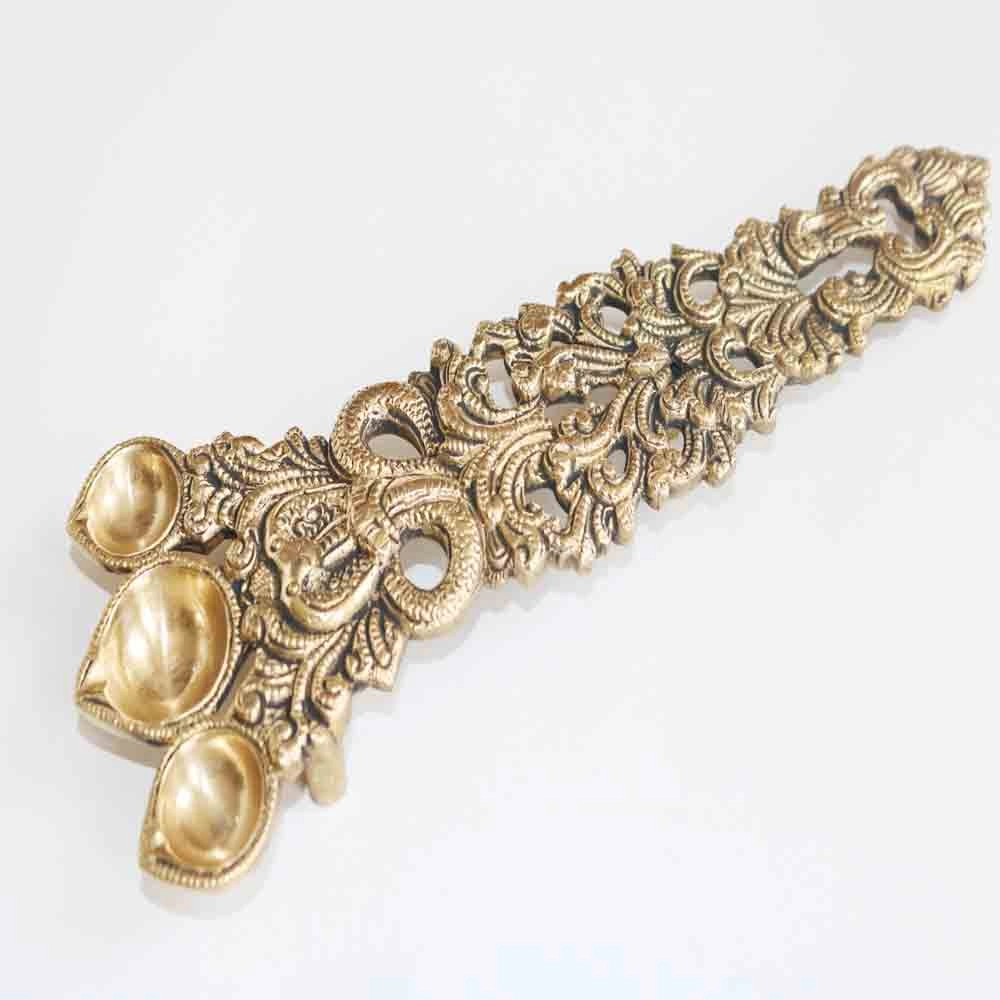 Brass Spoon Light Holder – Golden