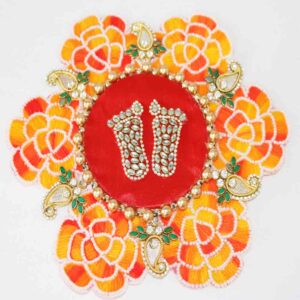 Traditional Red & Green Decorative Hanging – Perfect for Diwali & Home Décor