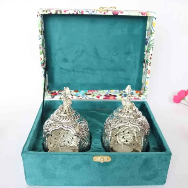 Silver T-Light Candle Holder Set – Elegant Decorative Lighting - Image 2