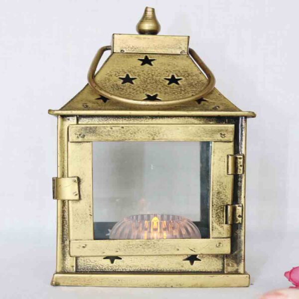 Golden Glass Lantern – Elegant Home & Festive Lighting Décor