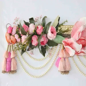 Handcrafted Pink Bandhanwar – Elegant Festive Home Décor