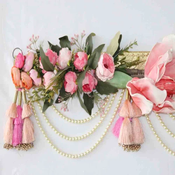 Handcrafted Pink Bandhanwar – Elegant Festive Home Décor